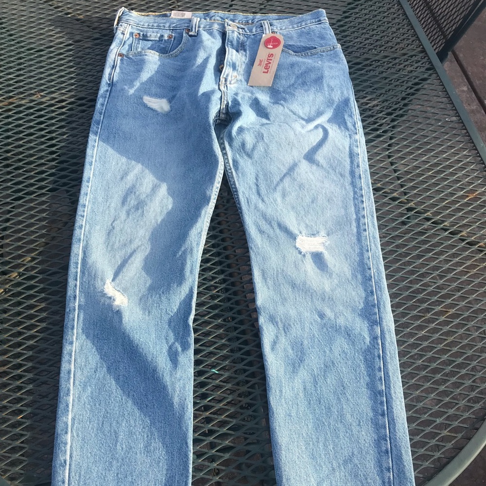 Mens levis jeans